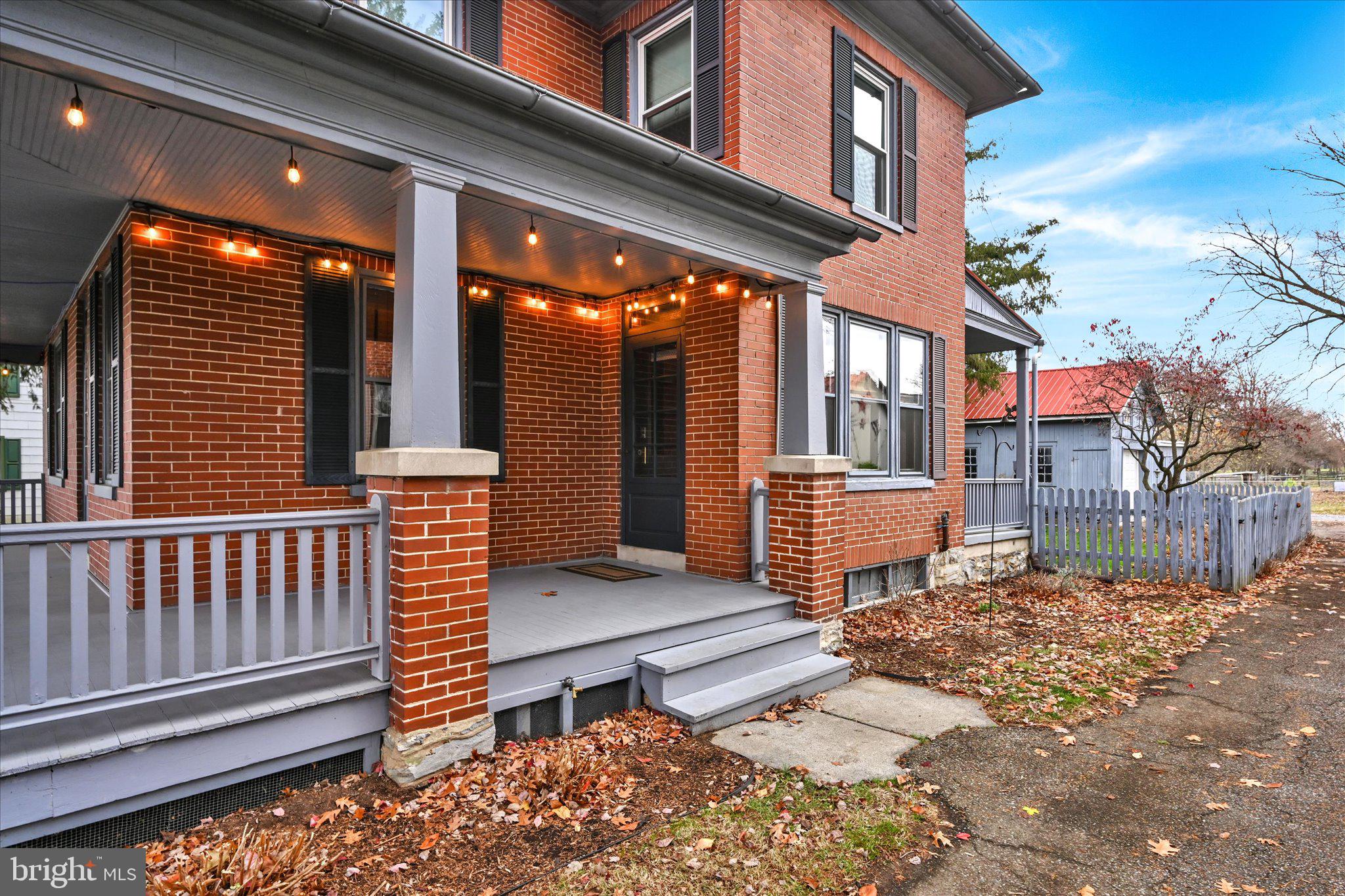 1543 Lampeter Road Lancaster, PA 17602 - Photo 5 of 31