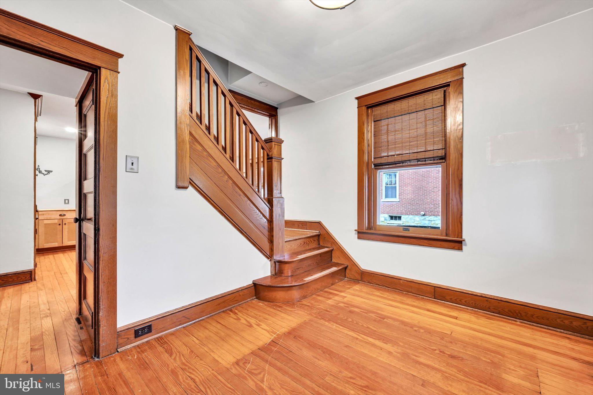 1543 Lampeter Road Lancaster, PA 17602 - Photo 7 of 31