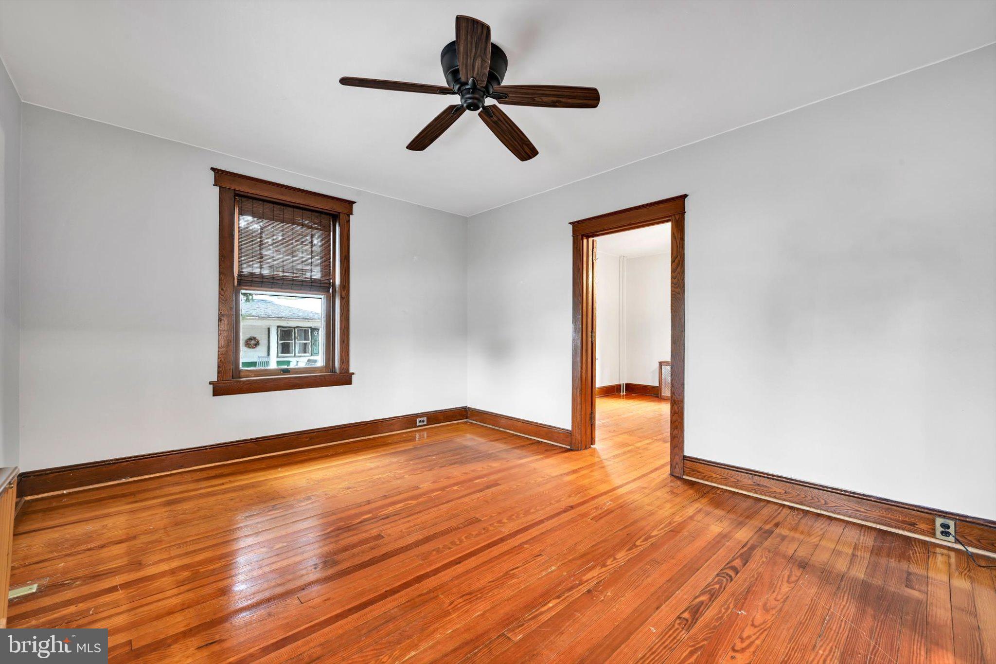 1543 Lampeter Road Lancaster, PA 17602 - Photo 9 of 31