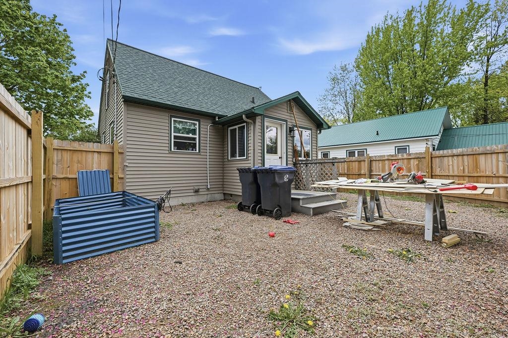 110 South 4th Street Colby, WI 54421 - Photo 27 of 35