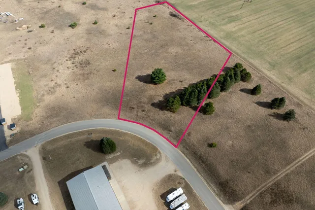 $35,000 | 8665 Midstate Drive, Unit 11, Mecosta, MI 49332