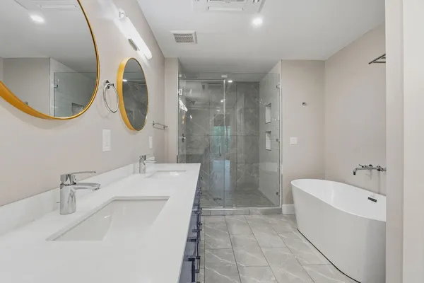 $5,000 | 1821 Westlake Drive, Unit 131, Austin, TX 78746