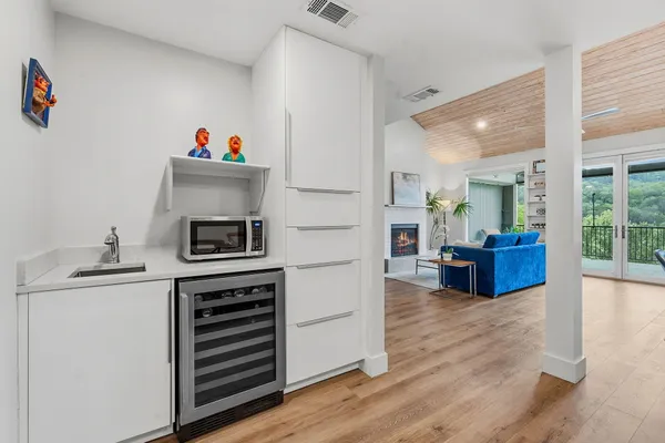 $5,000 | 1821 Westlake Drive, Unit 131, Austin, TX 78746