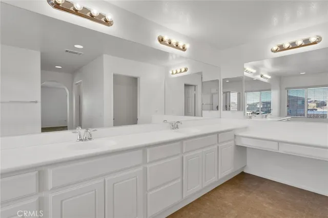 $450,000 | 15127 Bandera Way, Victorville, CA 92394