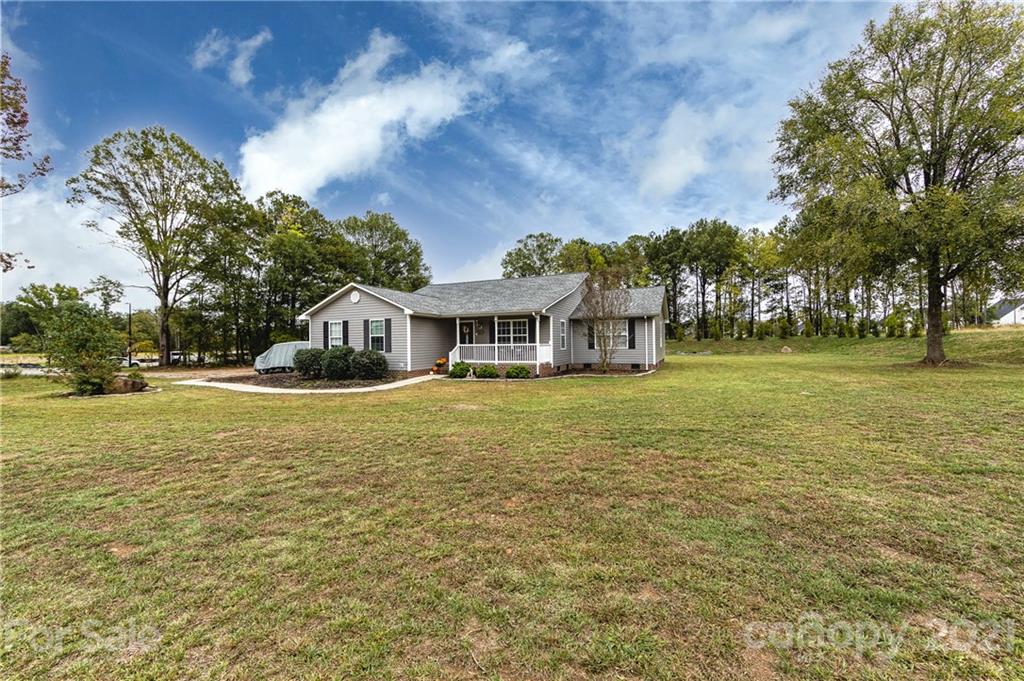 6051 Roberta Road Harrisburg, NC 28075 - Photo 3 of 40 Gallery Image 3