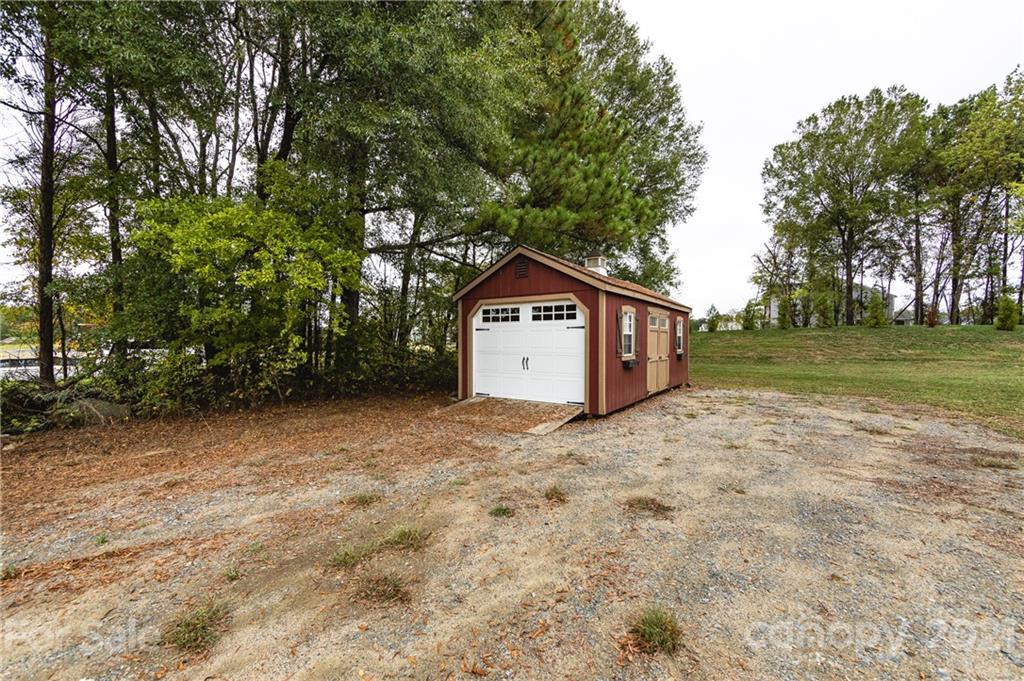 6051 Roberta Road Harrisburg, NC 28075 - Photo 33 of 40 Gallery Image 33