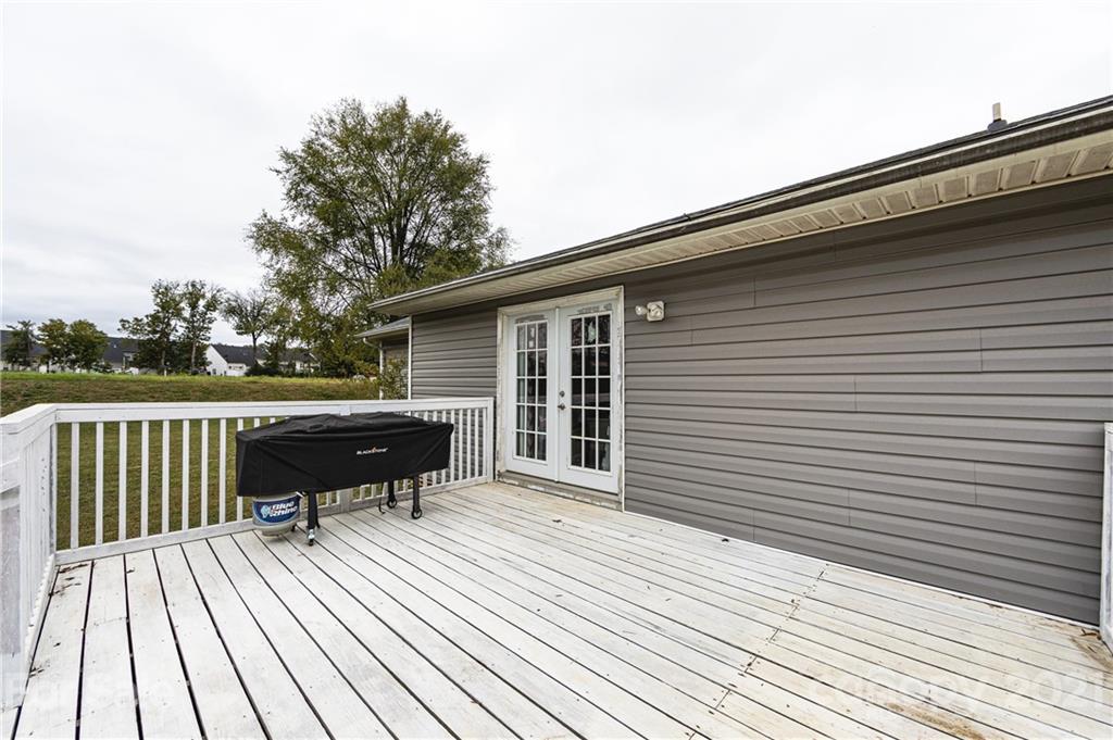 6051 Roberta Road Harrisburg, NC 28075 - Photo 38 of 40 Gallery Image 38