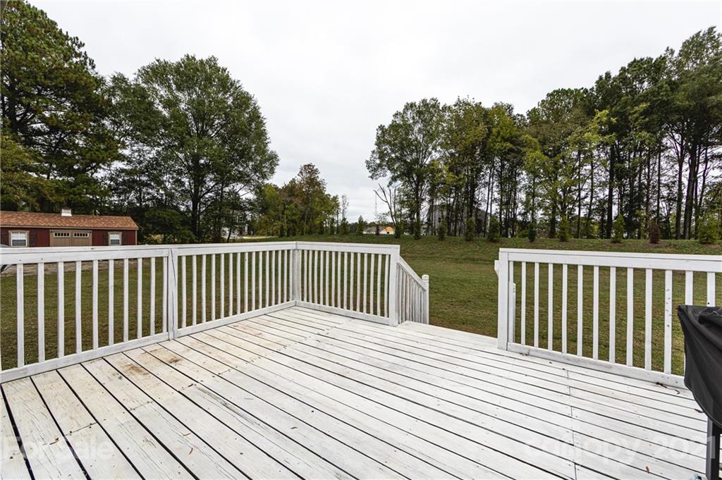 6051 Roberta Road Harrisburg, NC 28075 - Photo 39 of 40 Gallery Image 39
