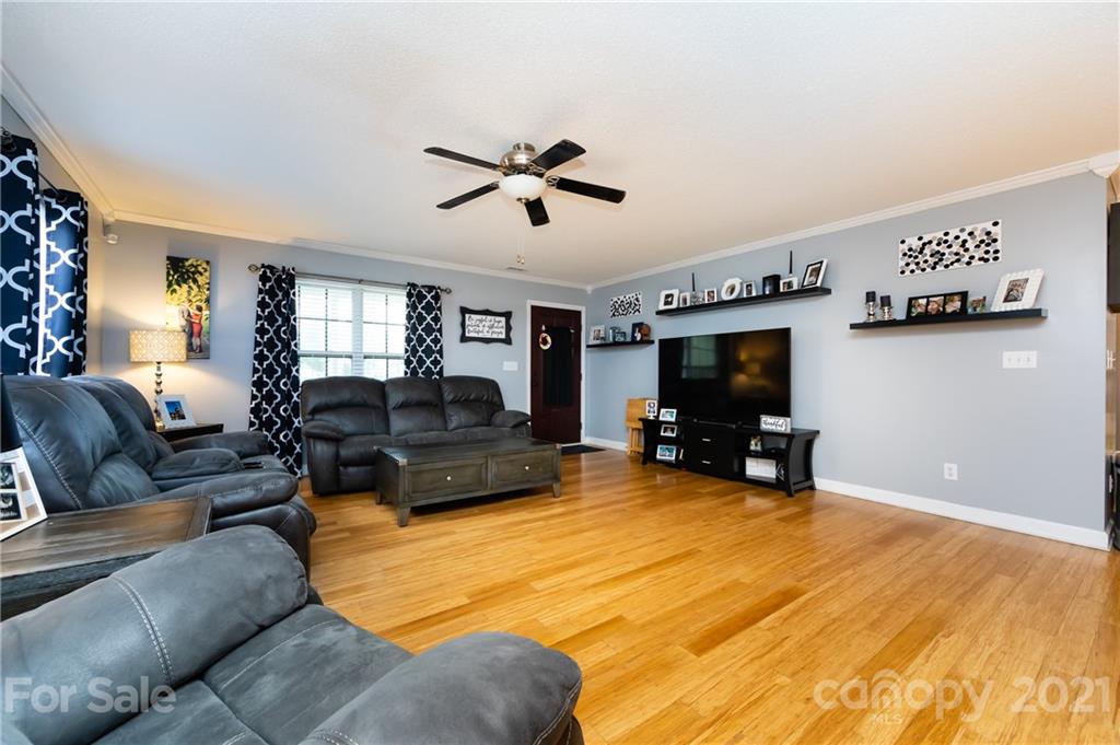 6051 Roberta Road Harrisburg, NC 28075 - Photo 7 of 40 Gallery Image 7