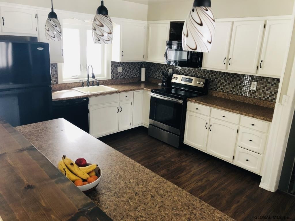 218 West Milton Road Milton, NY 12020 - Photo 2 of 6 Photo 2