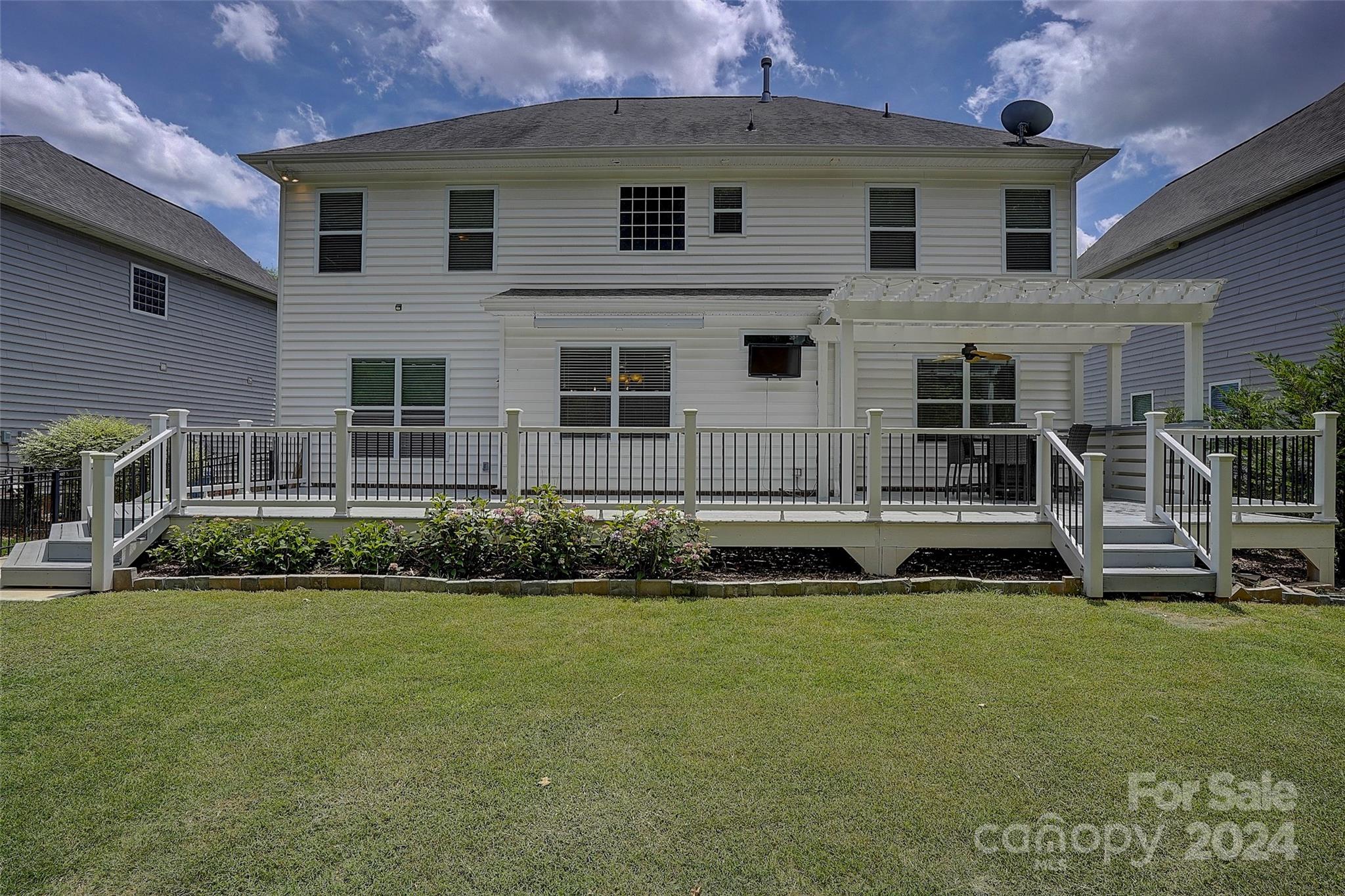 1024 Ridgehaven Road Waxhaw, NC 28173 - Photo 35 of 36 a front view of a house with a yard