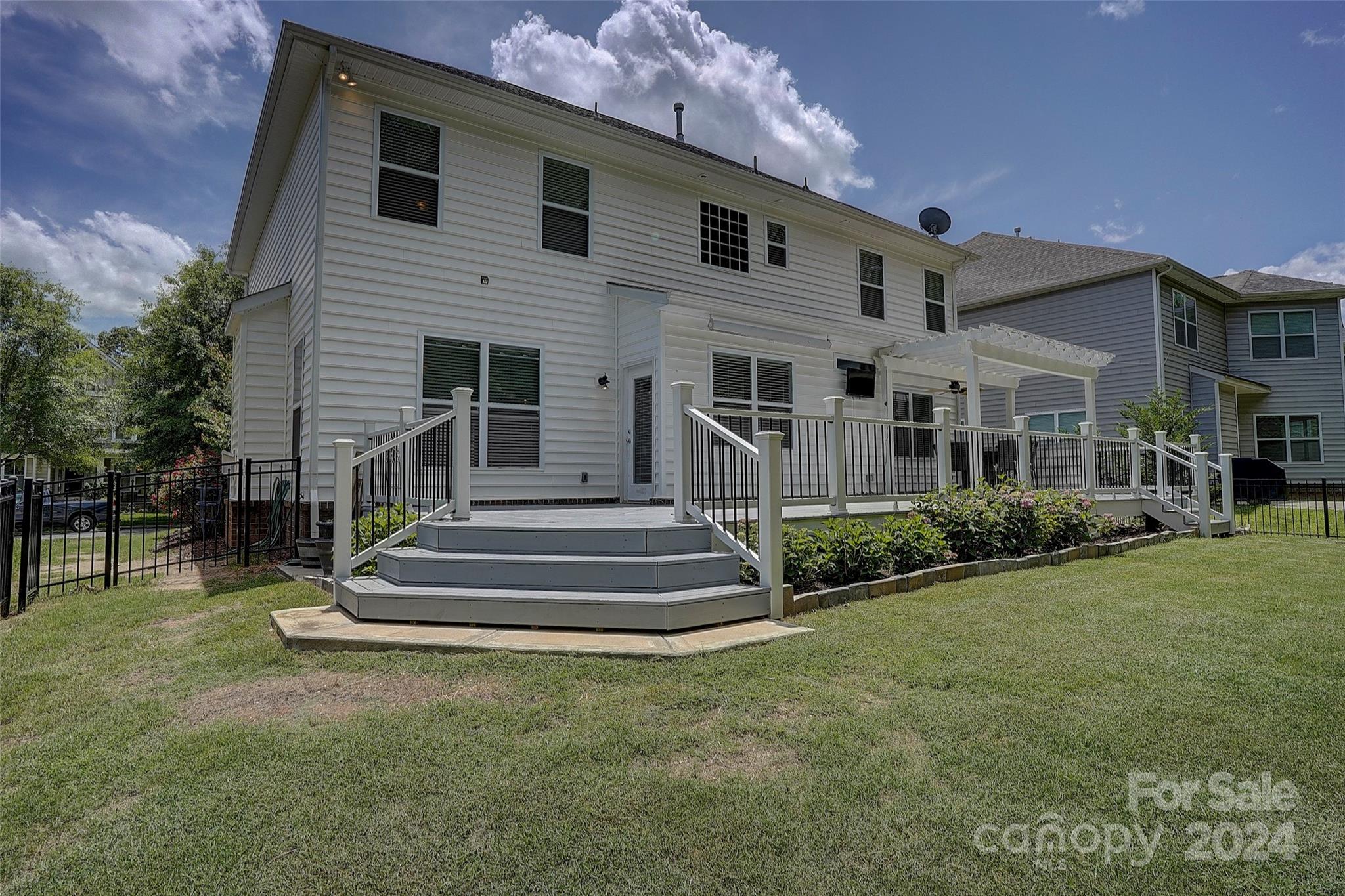 1024 Ridgehaven Road Waxhaw, NC 28173 - Photo 36 of 36 a front view of a house with a yard