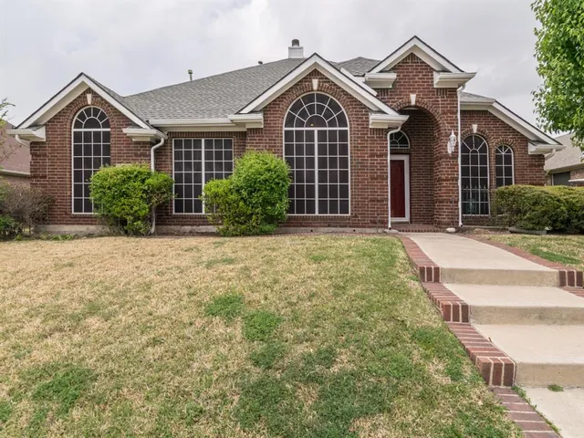$2,495 | 7414 Sand Pine Drive, Rowlett, TX 75089