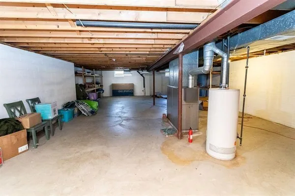 $246,500 | 137 Mellingertown Road, Mount Pleasant, PA 15666