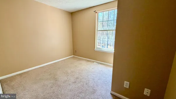 $330,000 | 25 Dorchester Circle, Marlton, NJ 08053