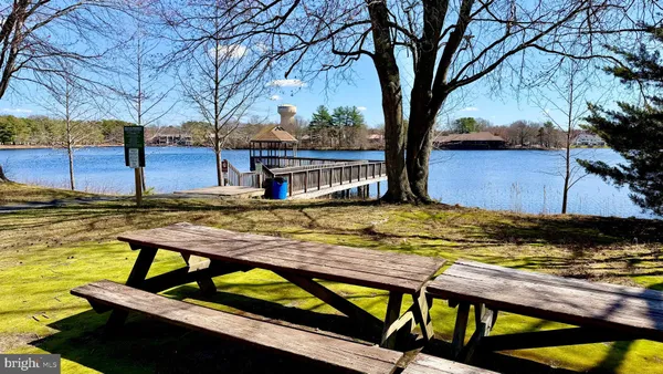 $330,000 | 25 Dorchester Circle, Marlton, NJ 08053