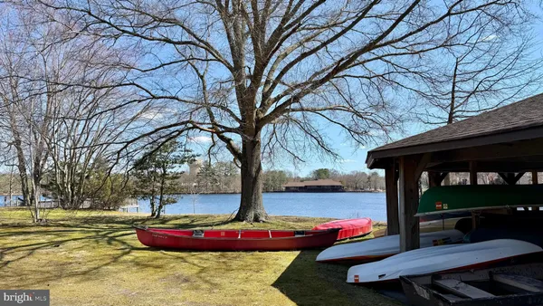 $330,000 | 25 Dorchester Circle, Marlton, NJ 08053