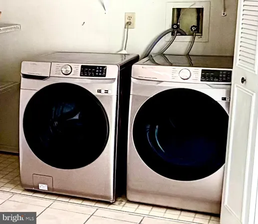 $330,000 | 25 Dorchester Circle, Marlton, NJ 08053