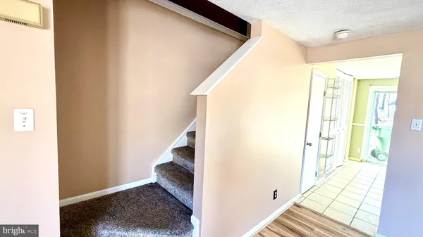 $330,000 | 25 Dorchester Circle, Marlton, NJ 08053