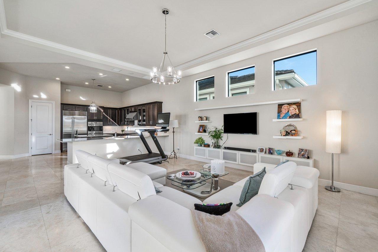 6950 Northwest 25th Way Boca Raton, FL 33496 - Photo 10 of 59 Family 1