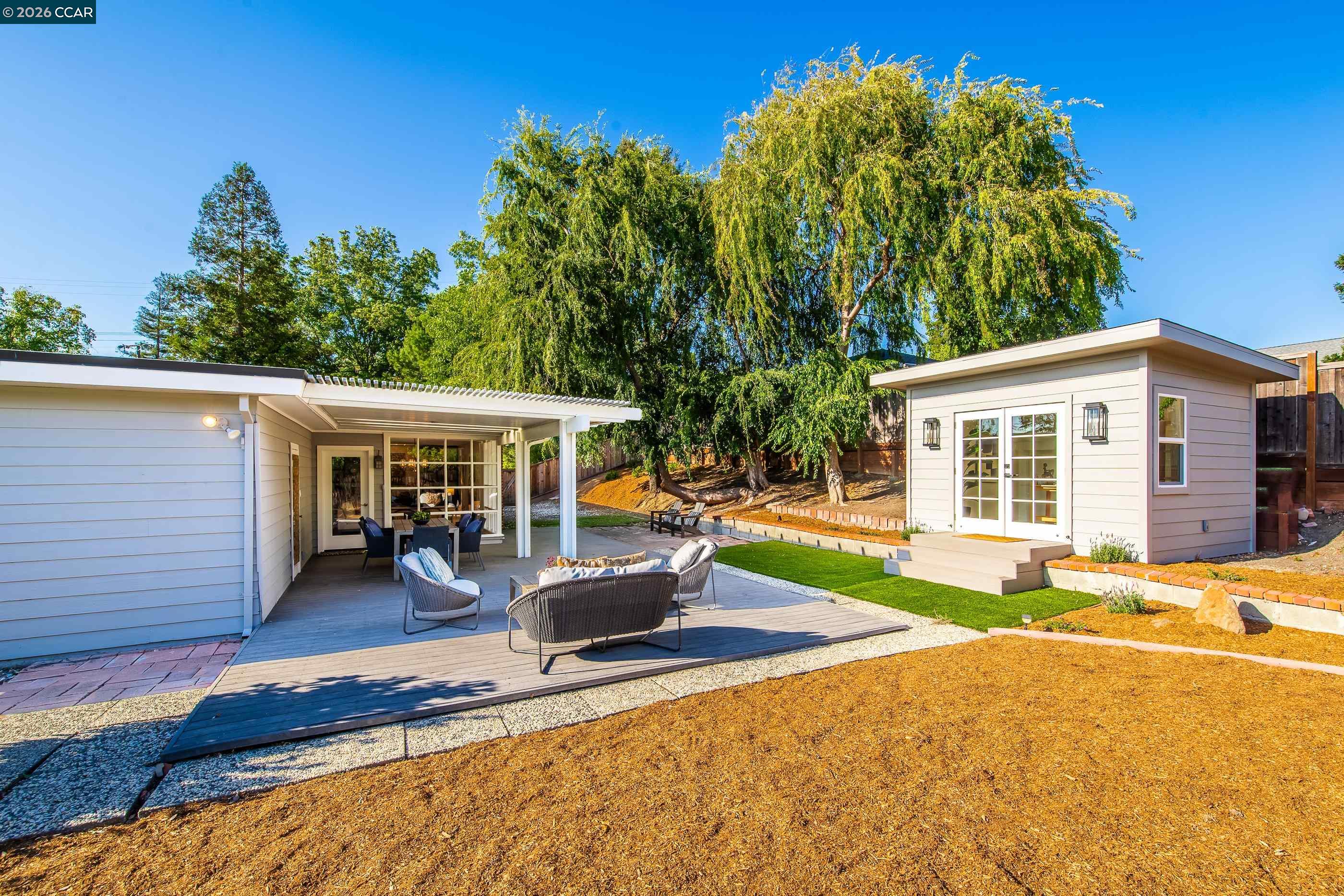 1132 Sunset Loop Lafayette, CA 94549 - Photo 30 of 40 Gallery Image 30