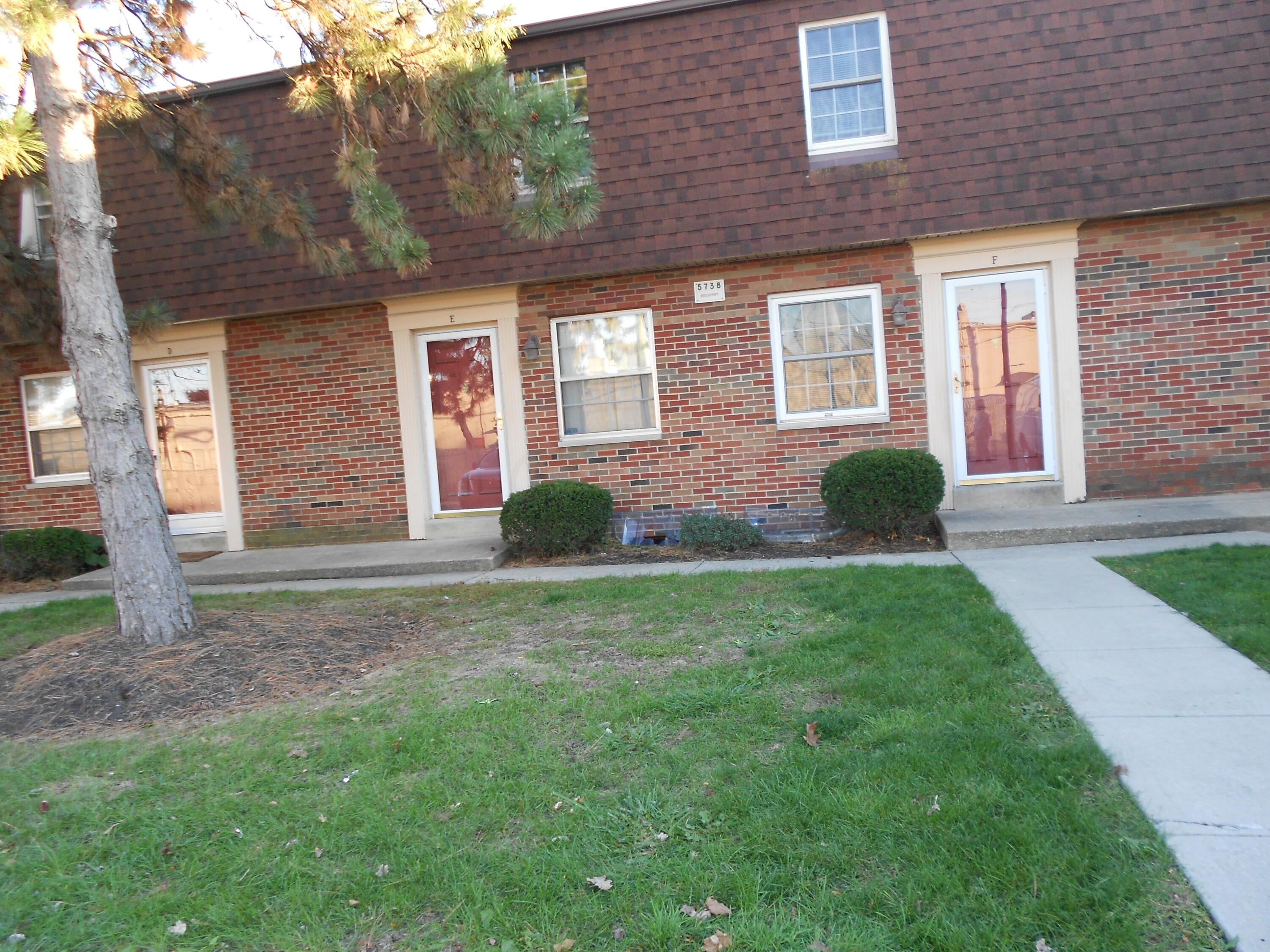 5738 Beechcroft Road, Unit E Columbus, OH 43229 - Photo 1 of 1 DSCN0383