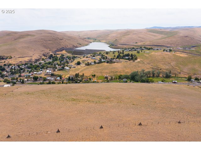 0 Heppner-Spray Highway Heppner, OR 97836 - Photo 12 of 14 an aerial view of ocean and residential houses with outdoor space