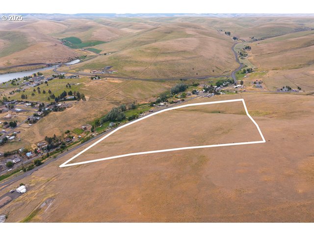 0 Heppner-Spray Highway Heppner, OR 97836 - Photo 2 of 14 a view of outdoor space and mountain view