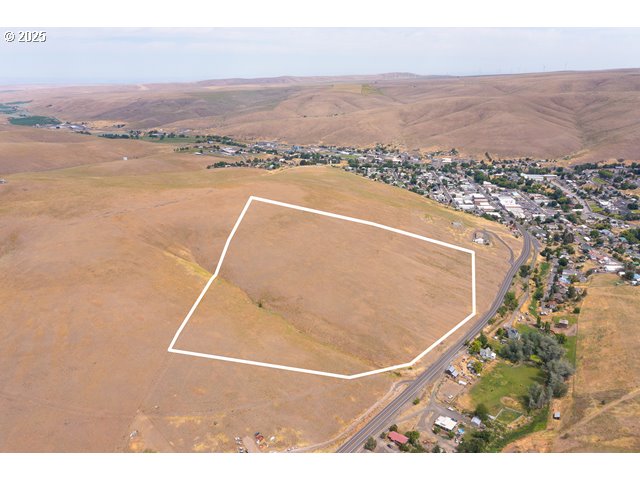 0 Heppner-Spray Highway Heppner, OR 97836 - Photo 8 of 14 an aerial view of ocean and residential houses with outdoor space