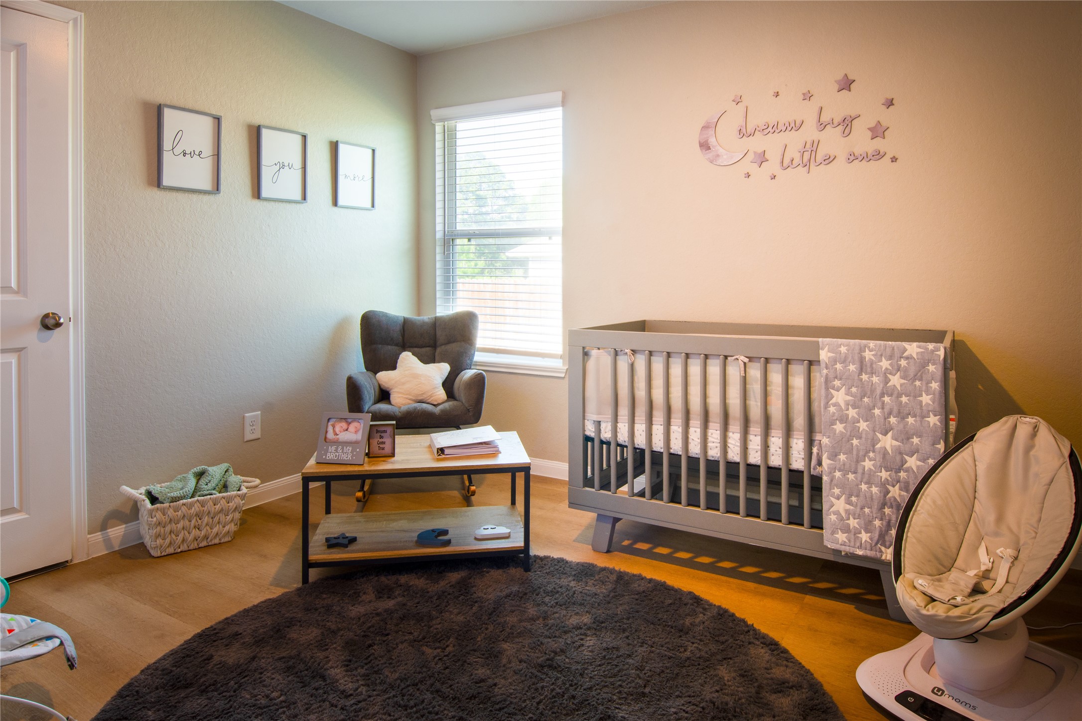 38340 Park View Drive Hempstead, TX 77445 - Photo 13 of 25 a bedroom with a bed and wooden floor