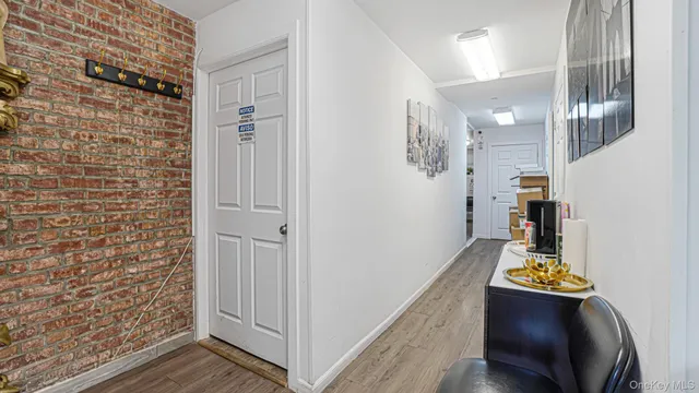 a view of a workspace with furniture