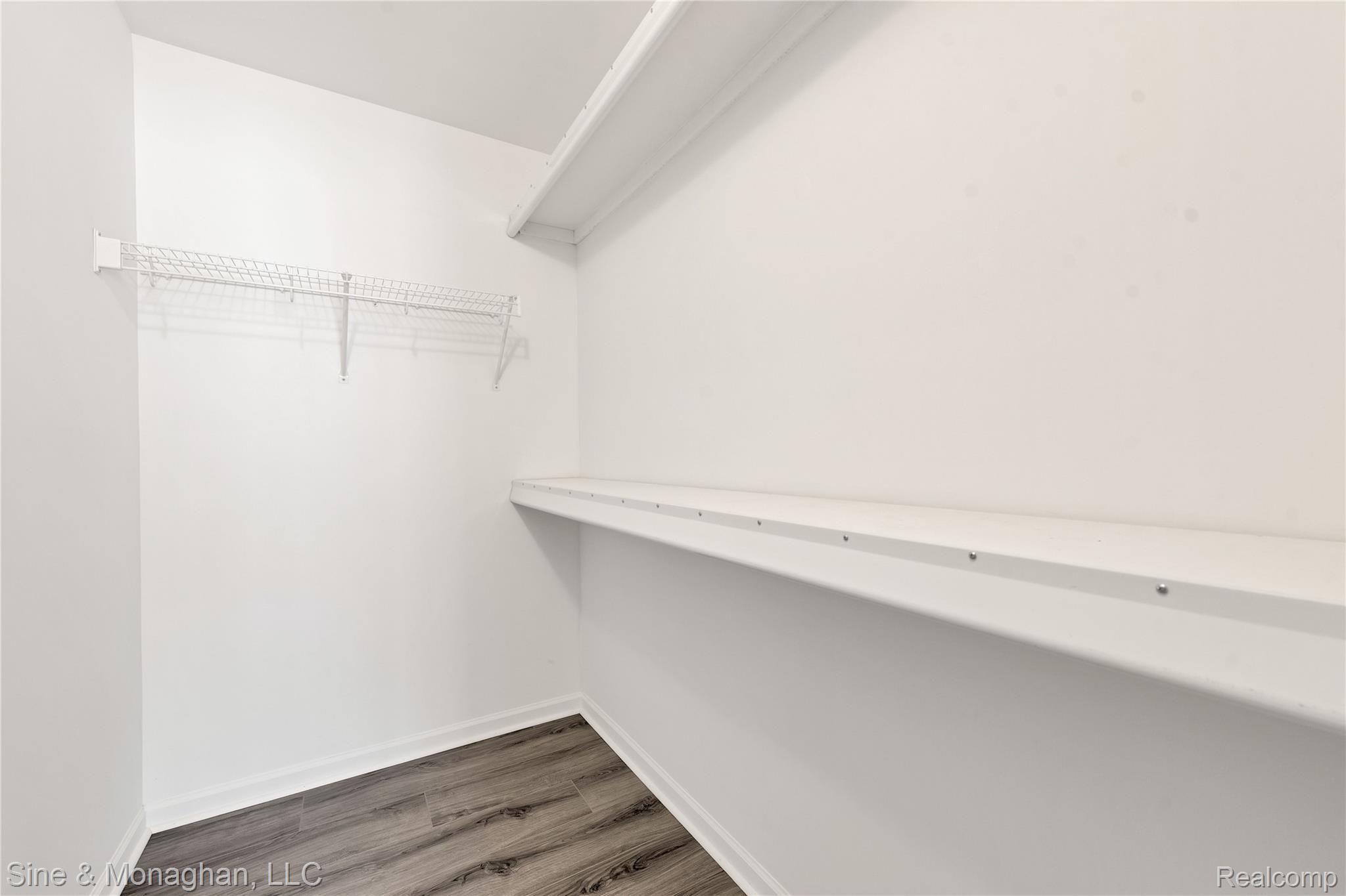 45787 Heather Ridge Drive Macomb, MI 48044 - Photo 13 of 20 Master Walk In