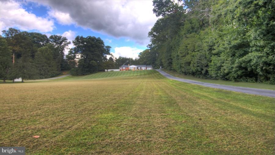 15306 Hall Road Bowie, MD 20721 - Photo 1 of 44 Gallery Image 1