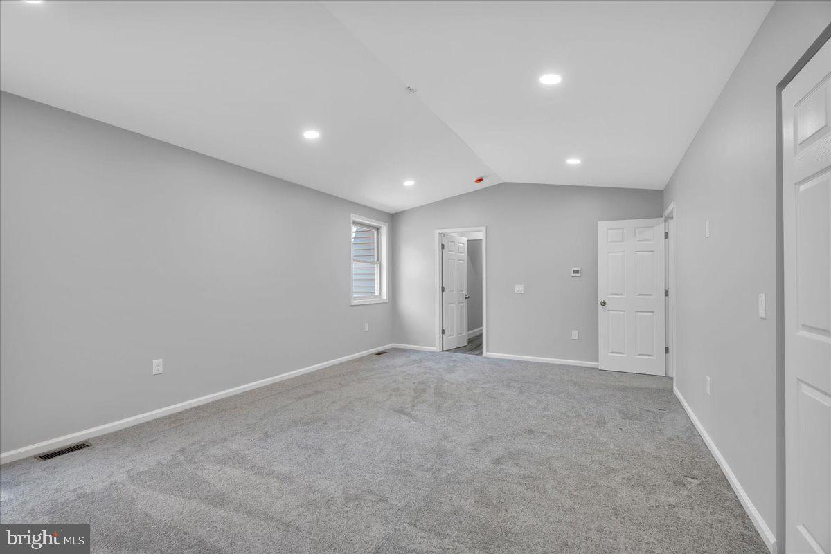 214 Peppermill Road West Berlin, NJ 08091 - Photo 15 of 24 Gallery Image 15