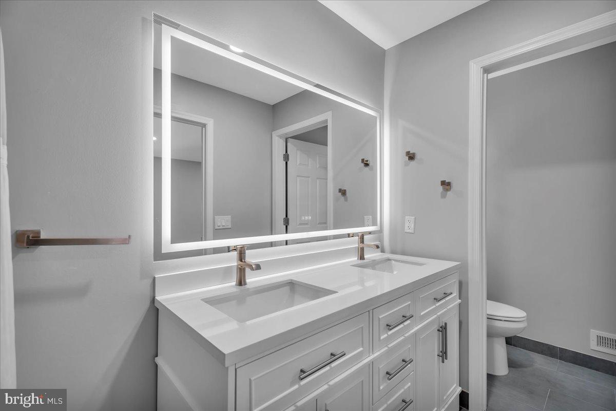 214 Peppermill Road West Berlin, NJ 08091 - Photo 16 of 24 Gallery Image 16