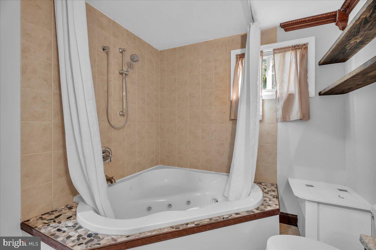 214 Peppermill Road West Berlin, NJ 08091 - Photo 10 of 24 Gallery Image 10