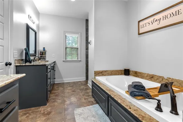 $349,000 | 3258 Paul White Road, Lake Charles, LA 70611