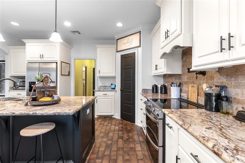 3258 Paul White Road Lake Charles, LA 70611 - Photo 6 of 38