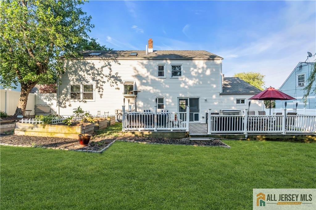 8 Smalley Road Edison, NJ 08817 - Photo 35 of 39