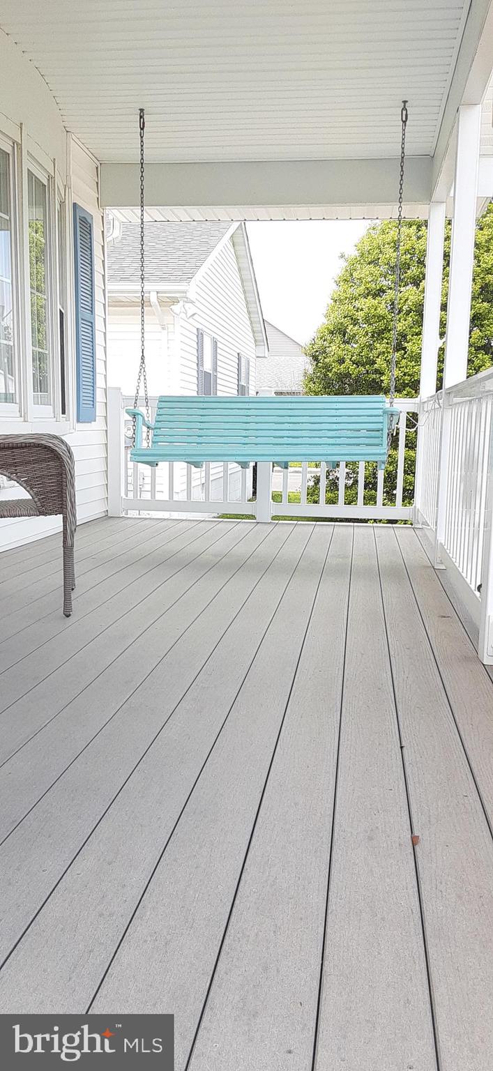 617 Twin Tree Road Ocean City, MD 21842 - Photo 22 of 71 Front porch deck