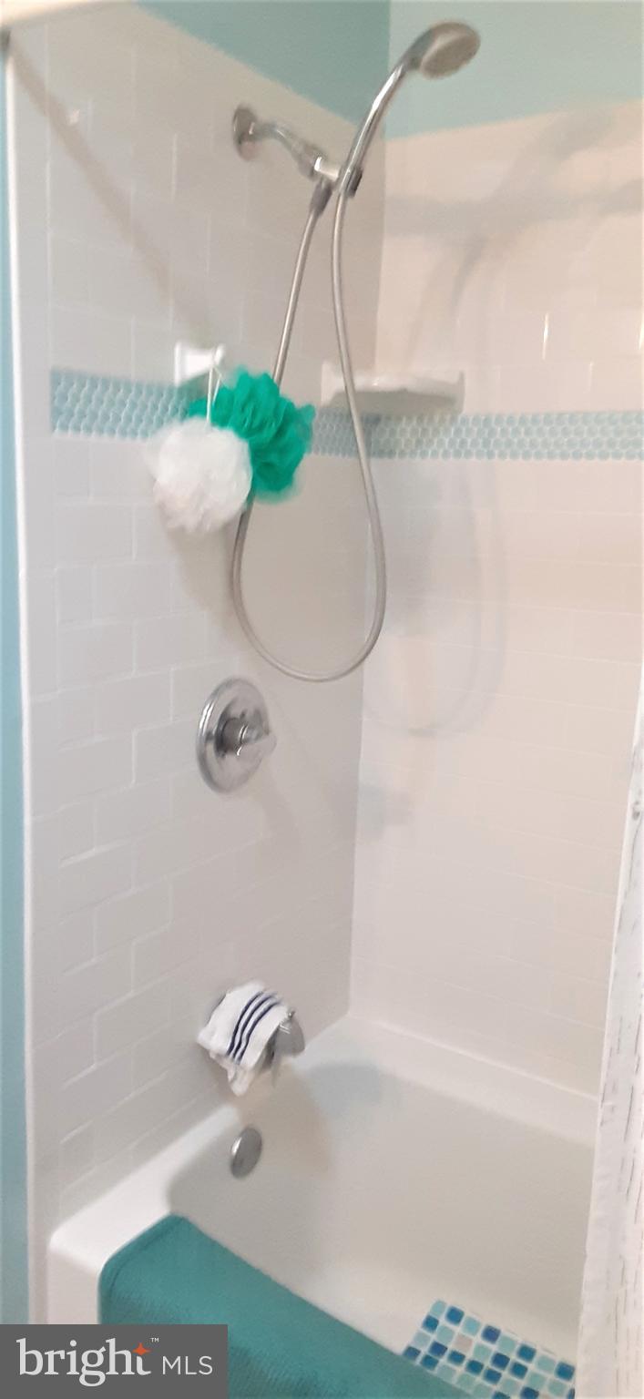 617 Twin Tree Road Ocean City, MD 21842 - Photo 60 of 71 Shower/tub in guest bathroom