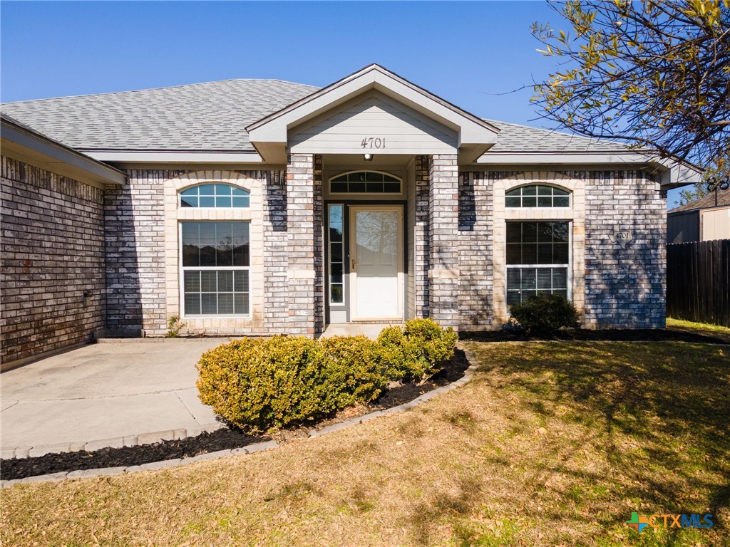 4701 Neta Drive Killeen, TX 76549 - Photo 3 of 28 front view of a house
