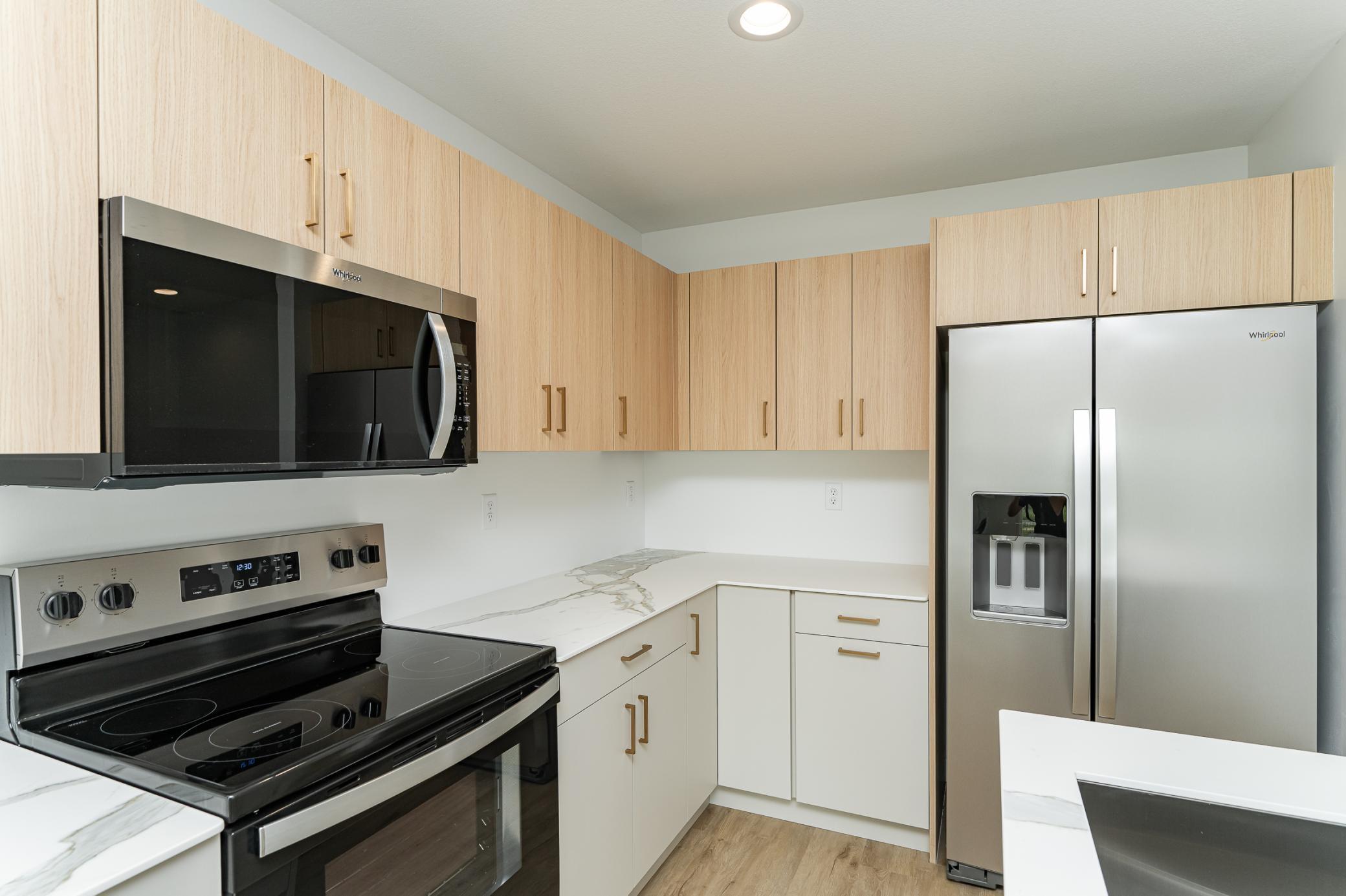 1097 Century Village Lane Northeast Rochester, MN 55906 - Photo 4 of 19