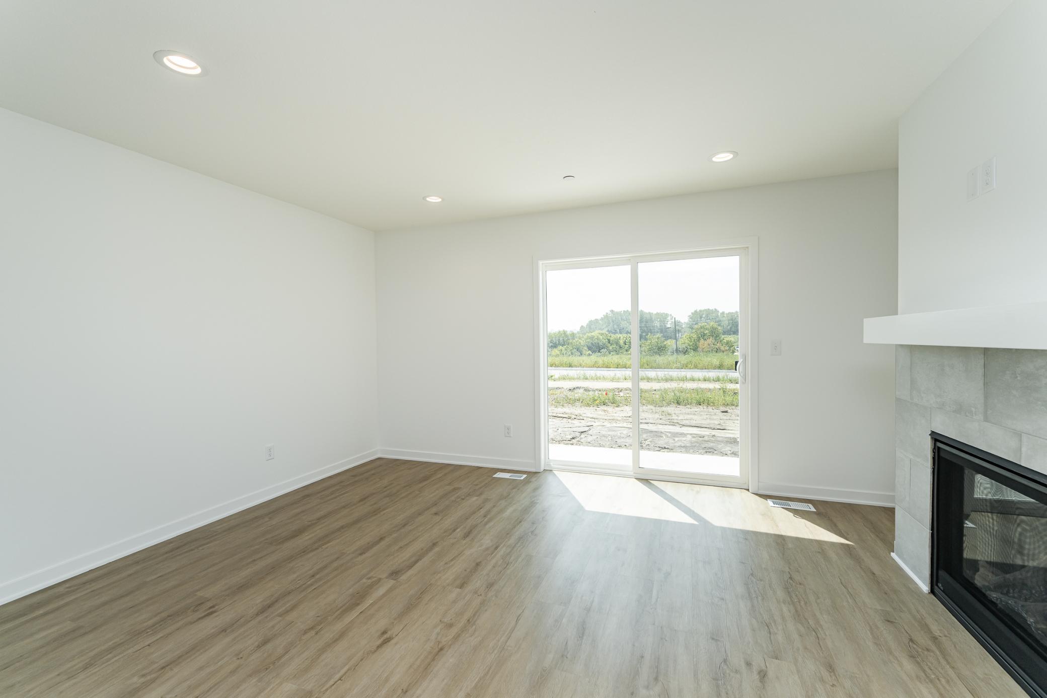 1097 Century Village Lane Northeast Rochester, MN 55906 - Photo 9 of 19