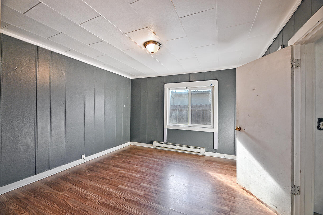 537 Laurel Street Central Point, OR 97502 - Photo 12 of 27 DSC_8553