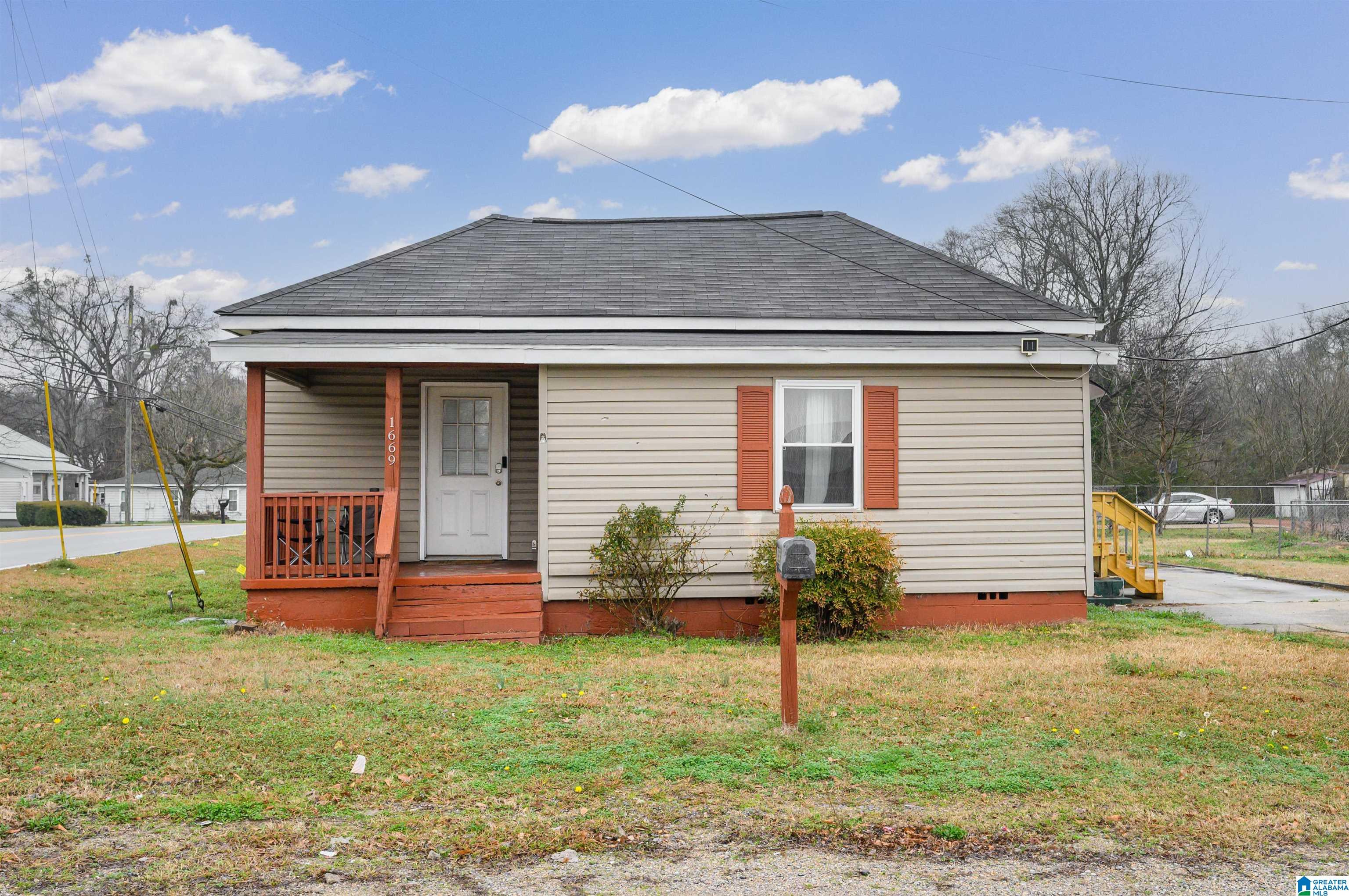 1669 Pleasant Grove Road Dolomite, AL 35061 - Photo 3 of 38