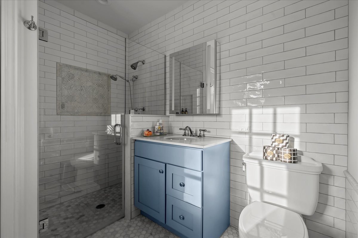 1163 Romona Road Wilmette, IL 60091 - Photo 26 of 36