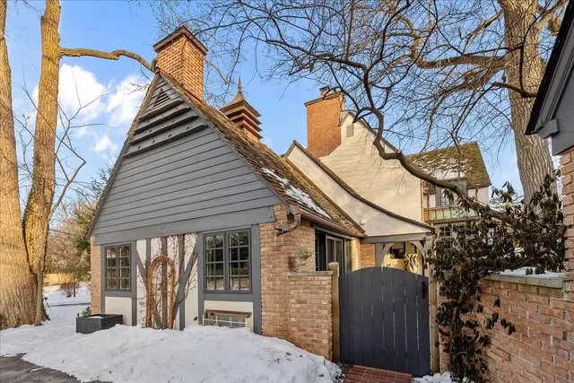 $1,995,000 | 1163 Romona Road, Wilmette, IL 60091