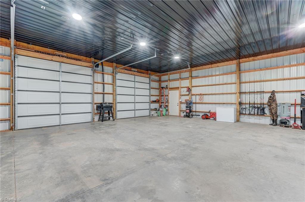 1034 Brooks Road Reidsville, NC 27320 - Photo 21 of 37