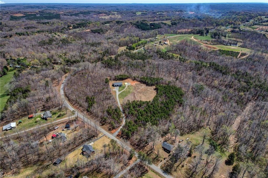 1034 Brooks Road Reidsville, NC 27320 - Photo 27 of 37